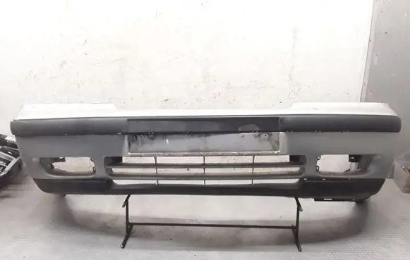 Skoda Octavia Mk1 (1U) Front bumper 1U0807221