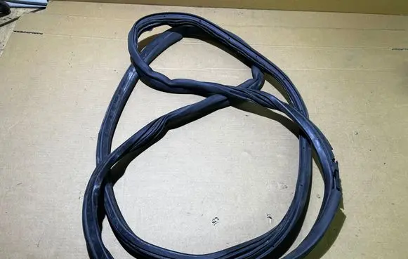 Ford Transit Front door rubber seal BK31-V20708-AD