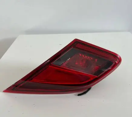 Opel Corsa E Tailgate rear/tail lights 39012626 0287534118 460034366
