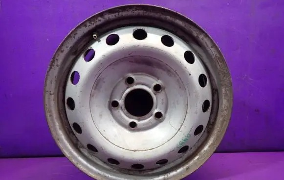 Opel Vivaro R16 steel rim 
