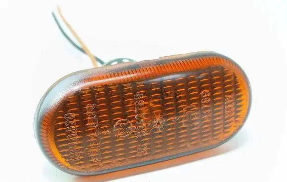 Renault Scenic I Front fender indicator light 6R0142789