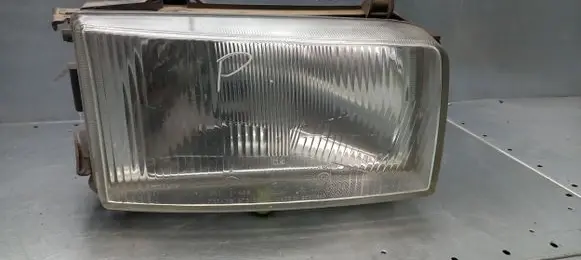 Volkswagen Transporter - Caravelle T4 Front reflector 