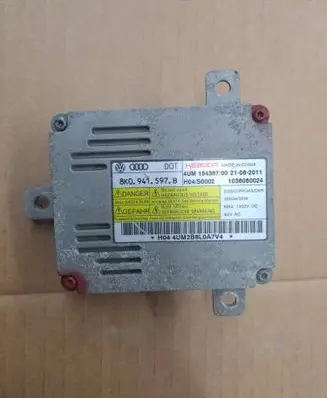 Volkswagen PASSAT B7 Headlight ballast module Xenon 8K0941597B 1036060024