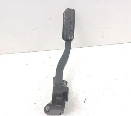 Jaguar XE Accelerator throttle pedal GX739F836BA