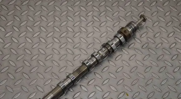 Alfa Romeo Giulia Camshaft 09016 00670050563