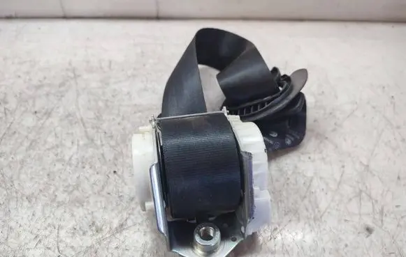 Volkswagen Amarok Rear seatbelt 2H0857811