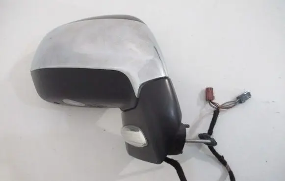 Peugeot 3008 I Front door electric wing mirror 11PIN