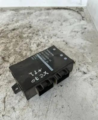 Volvo XC70 Tailgate/trunk control unit/module 31335255