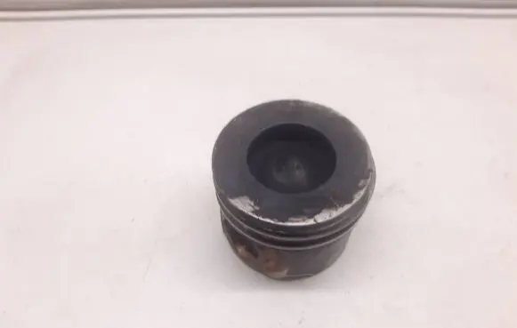 Mazda 6 Piston 526