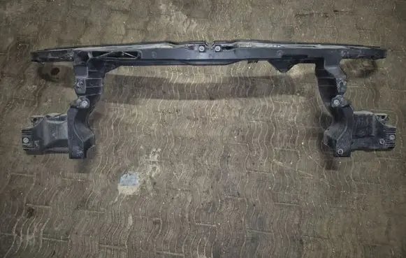 Volkswagen Transporter - Caravelle T5 Radiator support slam panel NOCODE