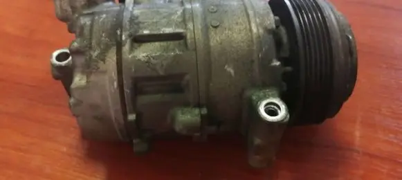 BMW 1 E81 E87 Air conditioning (A/C) compressor (pump) 6SBU14C