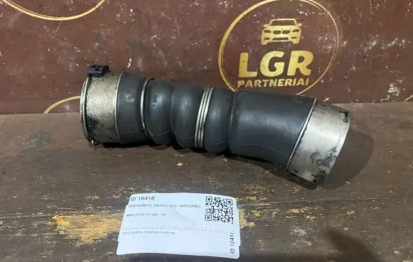 BMW 5 F10 F11 Intercooler hose/pipe 11279410