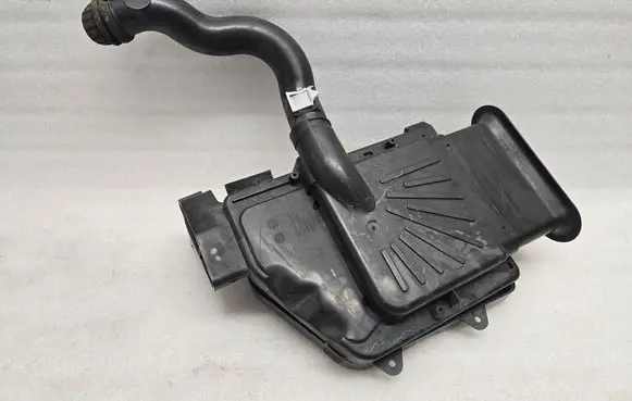 Volvo XC90 Engine control unit box 31430659