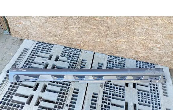 Volvo V70 Front sill (body part) 08693502