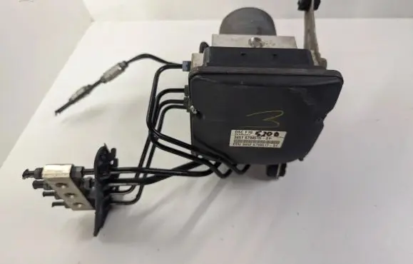 BMW 5 F10 F11 ABS Pump 6799517 6799515