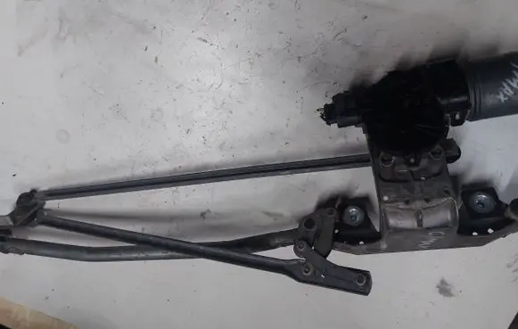 Ford C-MAX I Front wiper linkage and motor 3M5117508AA 0390241724