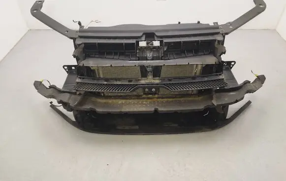 Volkswagen Tiguan Radiator support slam panel 