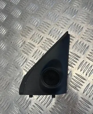 Mitsubishi Outlander Front door high frequency speaker 7221B588