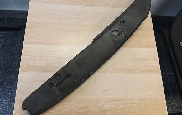 Audi A3 S3 8V Fender foam support/seal 8V0864236