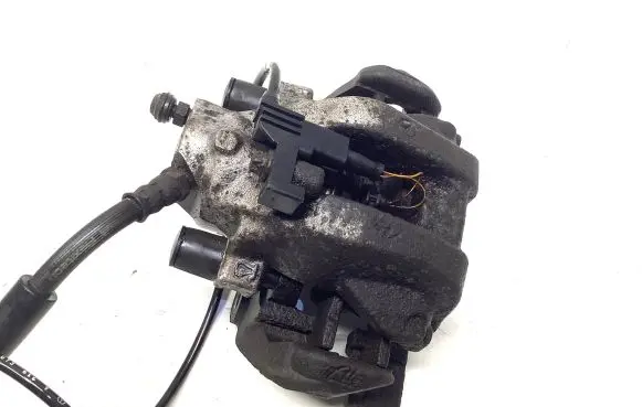 Mercedes-Benz E W212 Rear brake caliper