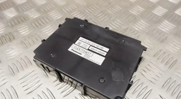 Lexus RX 450H Brake system control unit/module 896C048020