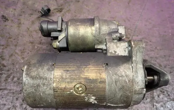 Fiat Punto (176) Starter motor 63223200