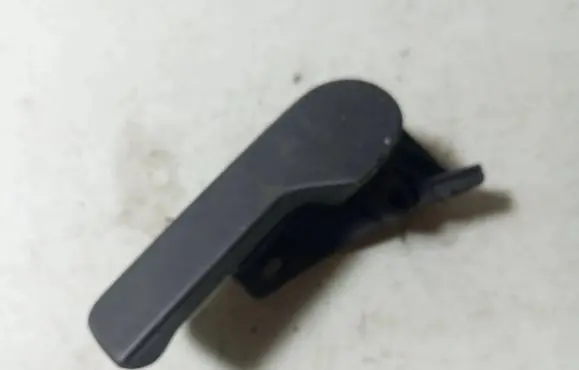 Volkswagen Touran I Engine bonnet (hood) release handle 1T1823633B