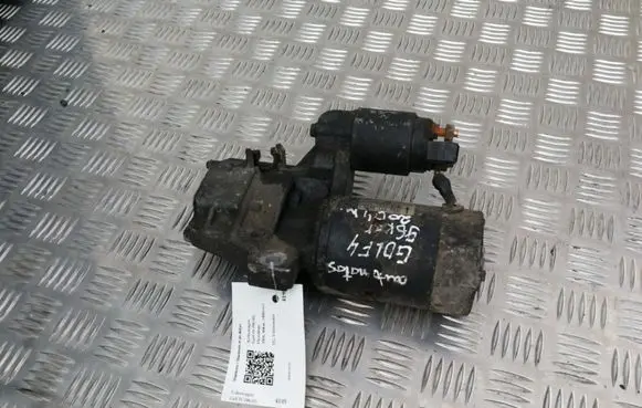 Volkswagen Golf IV Starter motor 09A9110238 S13250