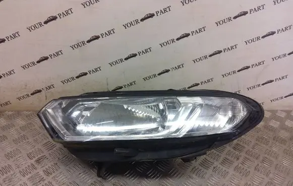 Ford Ecosport Headlight/headlamp cn1513w030ch