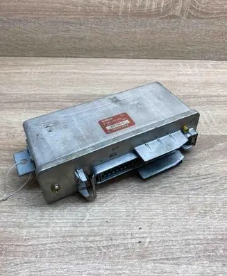 Audi 80 90 S2 B4 ABS control unit/module 0265100056 4A0907379A