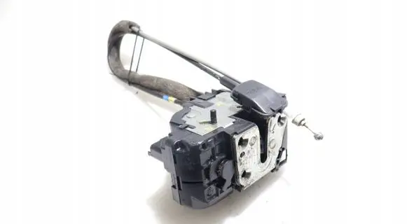 Nissan Note (E11) Rear door lock