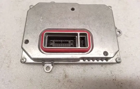 Audi TT TTS Mk2 Headlight ballast module Xenon 8E0941329A B316000169