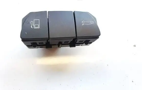 Peugeot 508 Fuel tank opening switch 96661584xt 03384420100