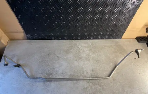 Jeep Cherokee III KJ Air conditioning (A/C) pipe/hose