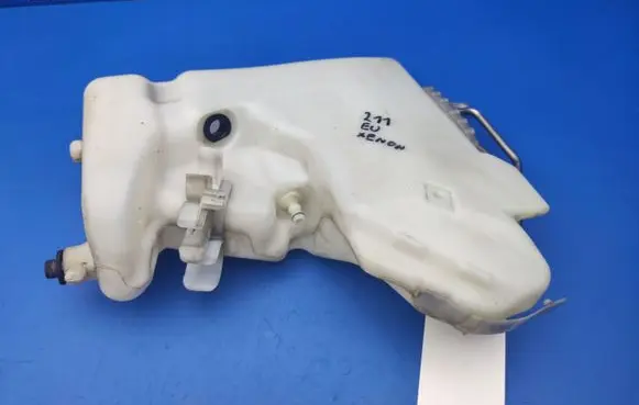 Windshield washer fluid reservoir/tank