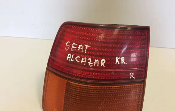 Seat Toledo I (1L) Rear/tail lights 1L0945095