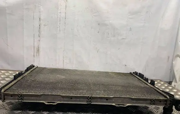 Audi S5 Coolant radiator 8K0121251J