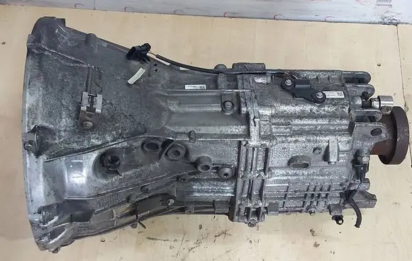 Jaguar XE Manual 5 speed gearbox R9AJB 201200166 201200165