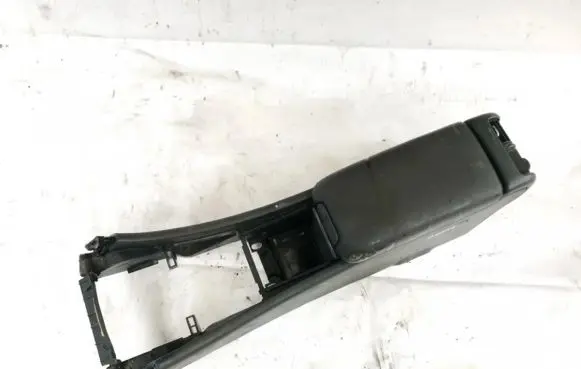 Mercedes-Benz C W203 Armrest