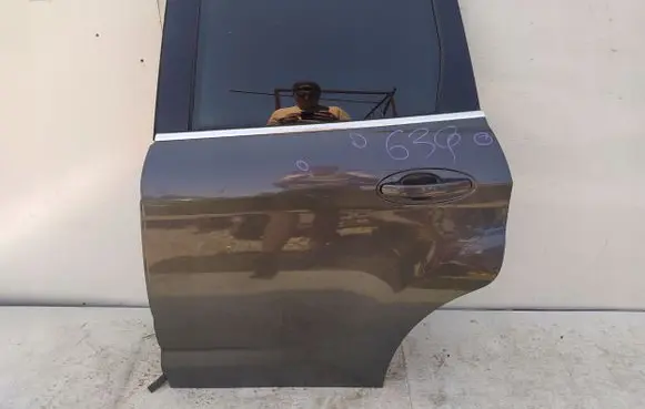 Ford C-MAX II Rear door