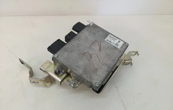 Infiniti Q50 Power steering control unit/module 285H04GG5A