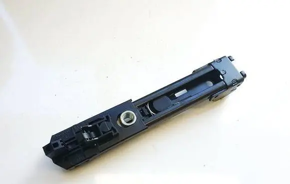 Volkswagen Touran I Seat belt adjustment rail 1T0857819