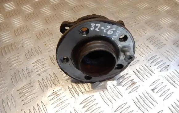 Volvo S80 Rear wheel bearing hub 30666614 32263