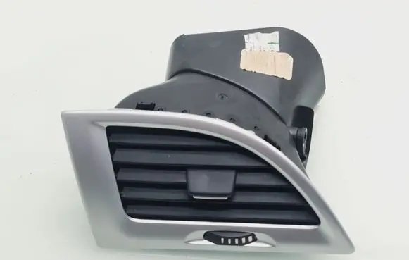 Renault Megane III Dashboard side air vent grill/cover trim
