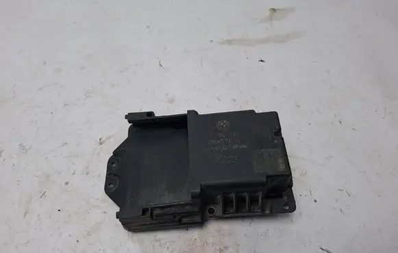 BMW 1 E81 E87 Xenon control unit/module 7174448