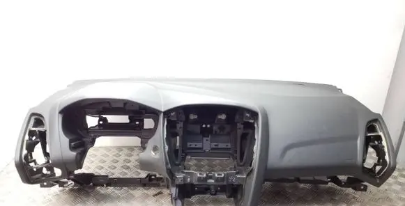 Ford Focus Dashboard BM51A04305C BM51A044A74AD