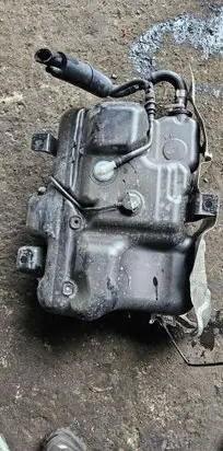 Renault Master IV AdBlue liquid reservoir brak