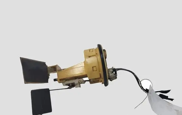 Toyota Corolla Verso E121 Fuel level sensor 770100F010