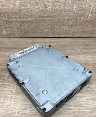 Ford Focus Engine control unit/module ECU XS6F12A650APB HINT