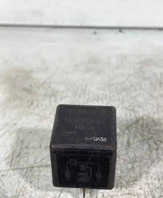 Volvo V50 Other relay 9441160